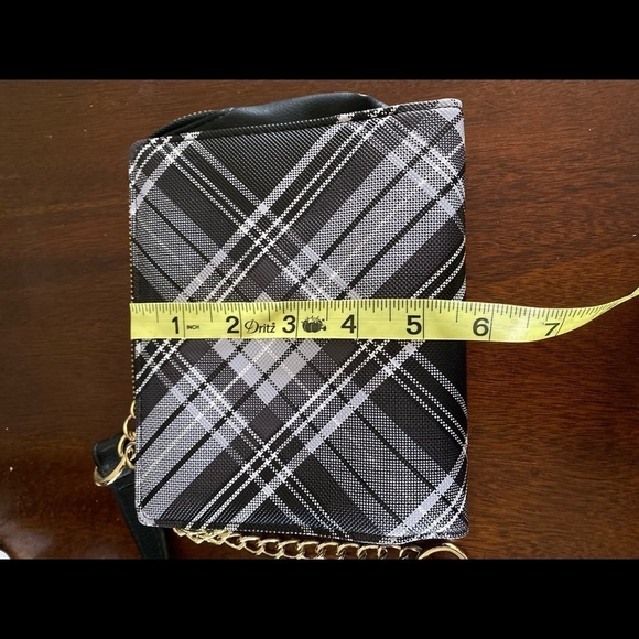 Steve Madden tartan plaid crossbody bag - Picture 10 of 14